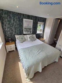 Anchor Inn - Image 3