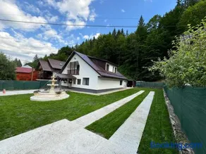Vila Izvorul Muntelui - Image 1
