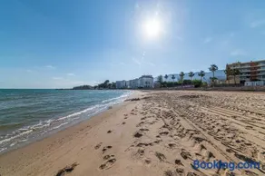 Golden Beach Apartamentos - Image 5