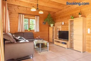 Ferienhaus in ruhiger Lage - 3 Schlafzimmer- große Terrasse - Image 2