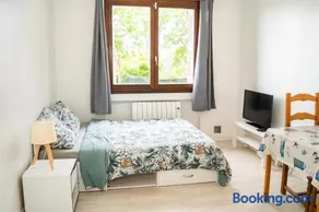 Qhome 1 - Studio entre Paris et Disney - Image 1