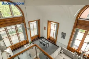 Double story Suite in Rochdale - Image 2