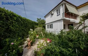 Apartments Debelić - Image 1