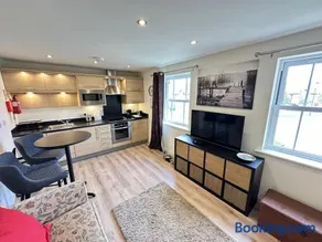The Cosy Retreat - Part of the The Bay Filey Holiday Village with pool, gym and direct beach access, pub, restaurant, tennis and meadows walks - Image 4