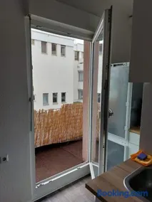Sehr schöne und modernisierte Wohnung in Heilbronn Zentrum - Image 3