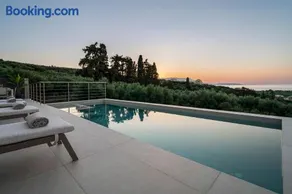 Villa Aurelia with private pool and jacuzzi - Image 1