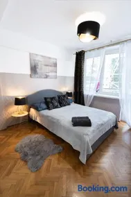 ClickTheFlat Muranów Apart Rooms - Image 1