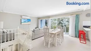 Bay Escape - Image 2