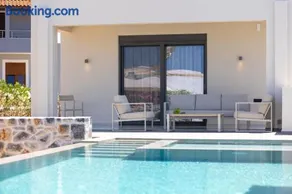 Seaside Villa with Heated Pool, By Hellocrete - Image 2