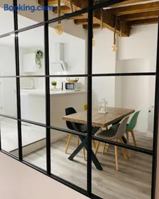 La Moneda Home Spa - Image 1