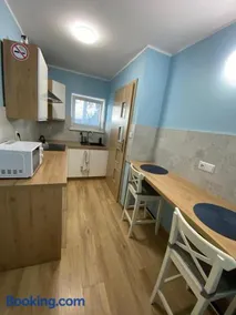 Sisters Rent - Image 1