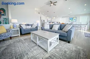 Sparrows Beach Nest by Sea Scape Properties - Image 5