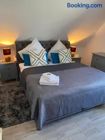 B1 Ith Apartment - Image 1
