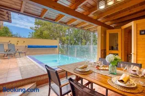 4BR Wellness Villa- Pool, Sauna, Gym - Image 1