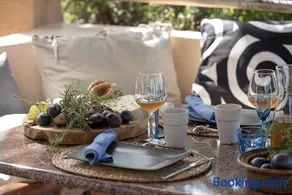 Crete Thea Beachfront Escape With Pool & SeaViews - Image 4