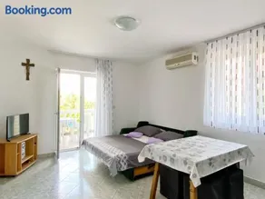 Apartments Golubić - Image 3
