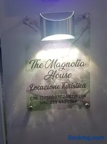The Magnolia Housa - Image 1