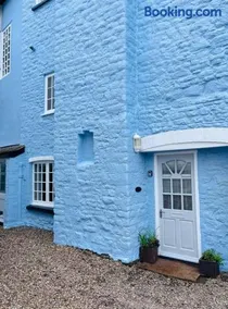 Relaxing Riverside Retreat, Ross on Wye - Image 1