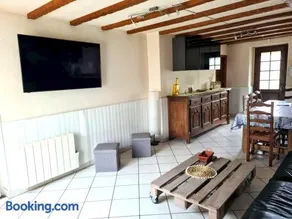 Grande maison conviviale à Flamanville avec jardin clos - Image 3