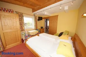 Pension Alexandra - Image 2