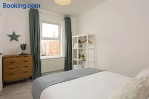 High Tide - Filey apartment close to beach - Image 2