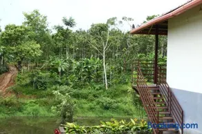 Ardya Home Stays - Image 5