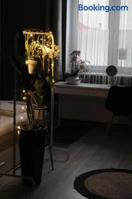 Viky Apartment - Image 2