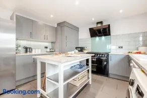 5 Bed in Newquay oc-c33035 - Image 5
