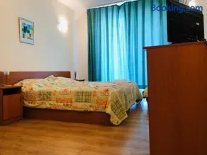 Family Hotel Central - Image 5