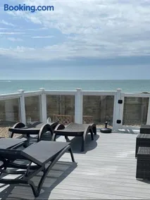 Sea View Lodge - Panoramic Sea Views - Seal Bay Resort - Image 2