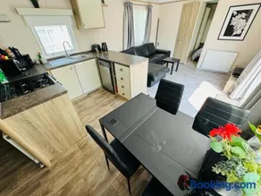 Rosa - Bournemouth Holiday Home - Image 4