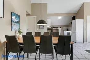 Renovated Pool House With Playground & Wifi-Sj410 - Image 2