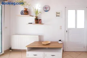 Agios Gordios Ammos House - Image 2