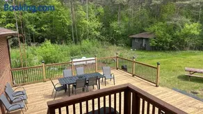Newly renovated luxury villa in Stouffville, ON - Image 2