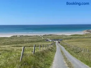 Donegal Beach Cottage with Sea Views & Internet TV, sleeps six - Image 5