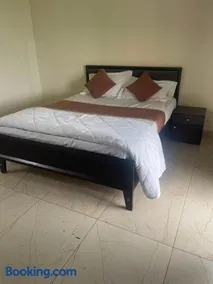 Exclusive Escapes - Image 4