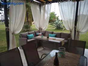 Sunny Villa Sea View by RentalsPro Services - Image 1