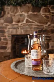 Luxury 3 Bedroom Cottage - Sleeps 6 - Image 5