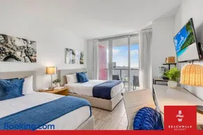 Upper Studio Bay & Sunny Isles Skyline - Image 4