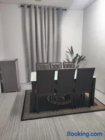 SHA HOMESTAY Budget - Image 3