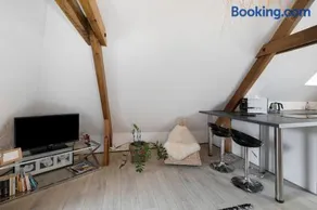 Adorable Petit Loft - Image 3