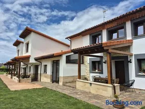 Terradeva Apartamentos - Image 1