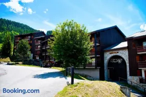 Apartamento vacacional con terraza | Vistas a la montaña | Junto al esquí - Image 1