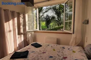 12 RDC Appartement 2 chambres jardin terrasse - Image 3