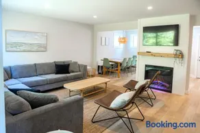 Surfs Inn Guesthouse & Cottages - Image 2