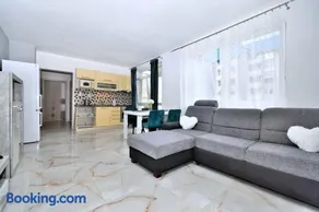 Emerald Marble Serenity Apartment - Image 2