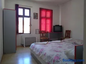 Guest House - Batak - Image 3