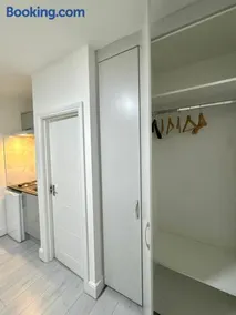 Cozy Golders Green Studio Flat - Image 4