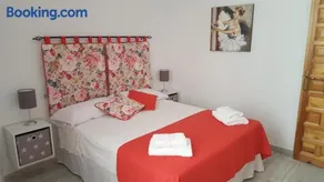 Casa Típica Cordobesa - Image 1