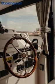 Yacht by Strandhotel - hotel service & wellness - Image 3